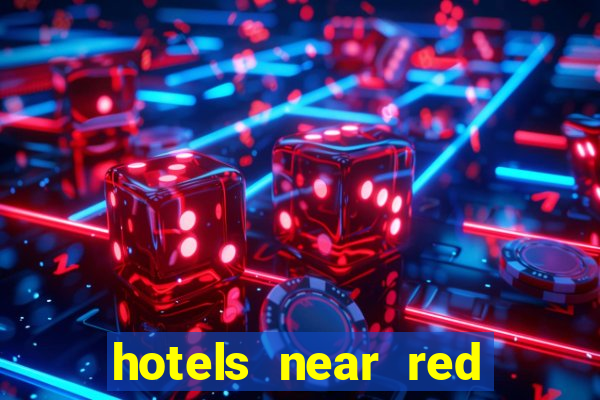 hotels near red hawk casino