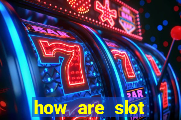 how are slot machines programmed