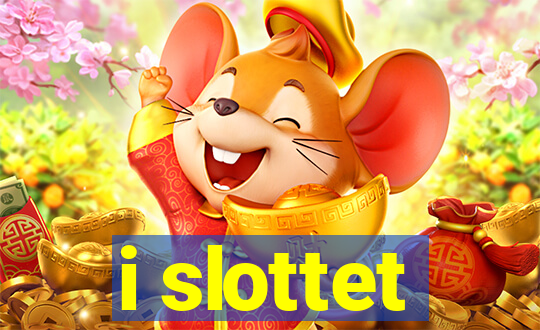 i slottet