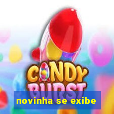 novinha se exibe