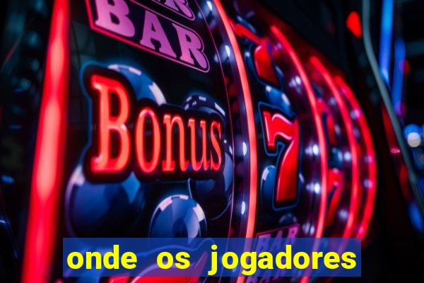 onde os jogadores do corinthians moram