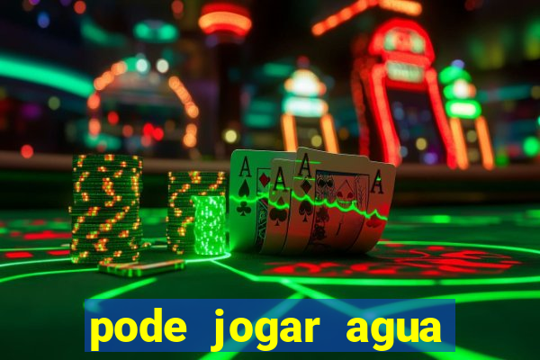 pode jogar agua fervente na pia